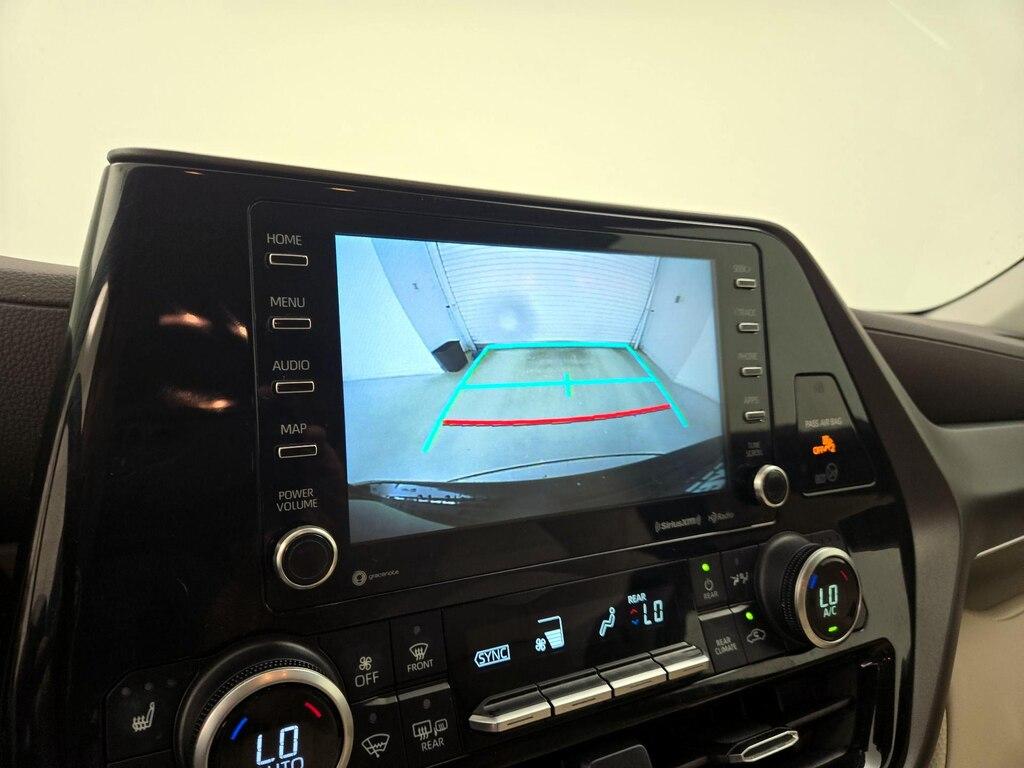 used 2021 Toyota Highlander Hybrid car, priced at $37,998