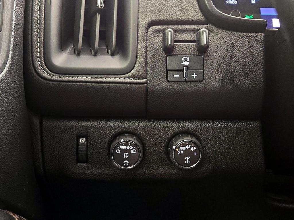 used 2020 GMC Canyon car, priced at $31,998