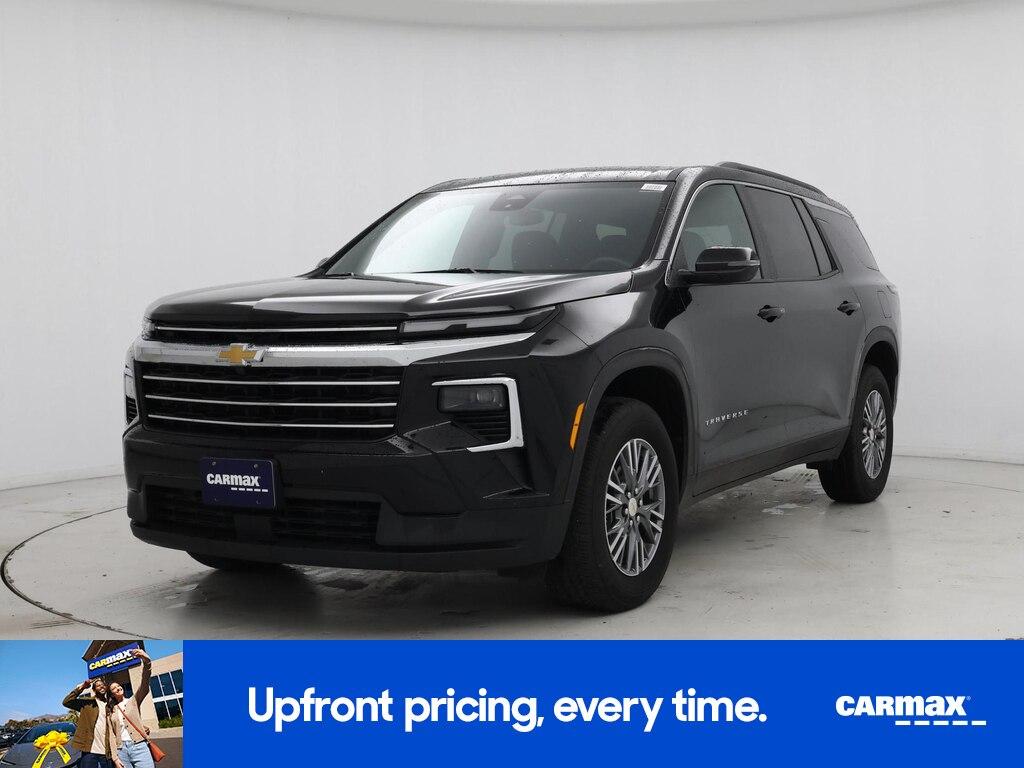 used 2025 Chevrolet Traverse car, priced at $39,998