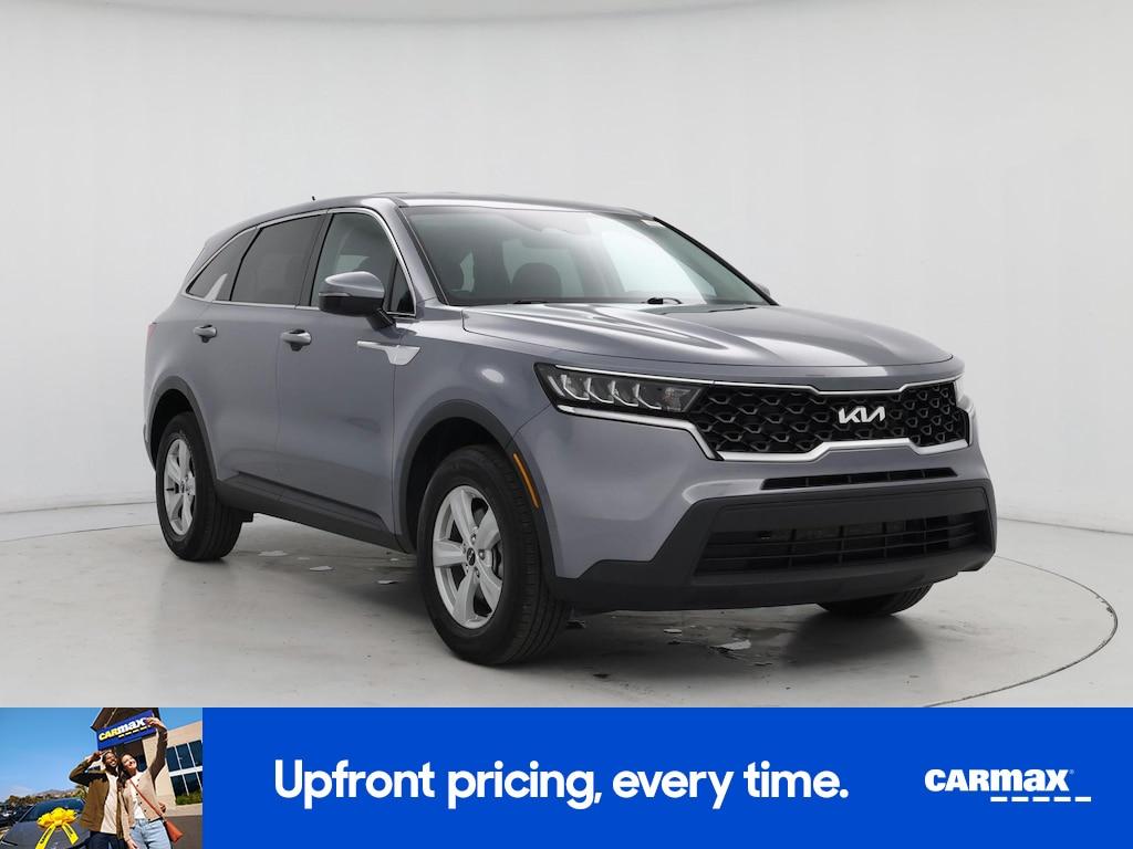 used 2023 Kia Sorento car, priced at $26,998