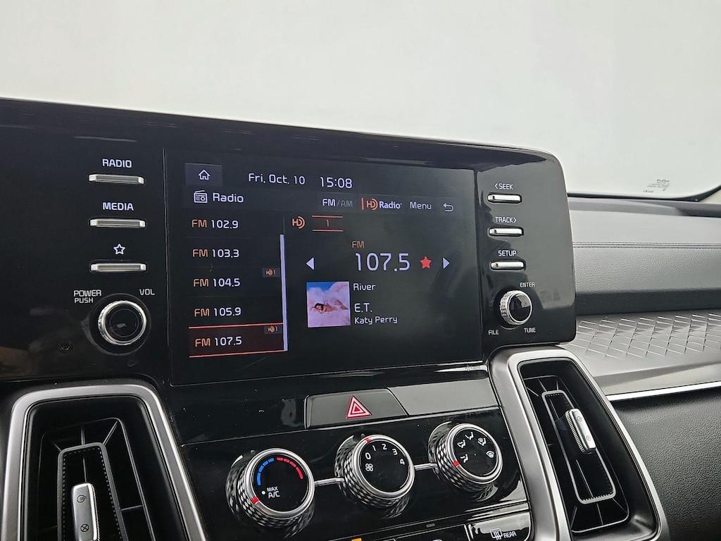 used 2023 Kia Sorento car, priced at $26,998