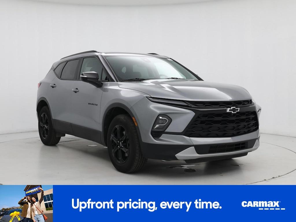 used 2024 Chevrolet Blazer car, priced at $32,998