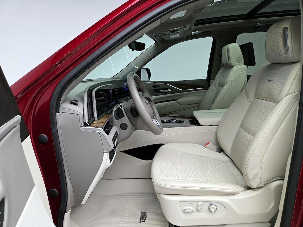 used 2021 Cadillac Escalade car, priced at $72,998