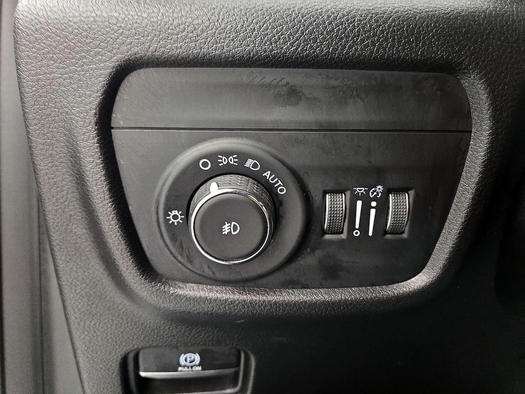 used 2022 Jeep Grand Cherokee car, priced at $32,998