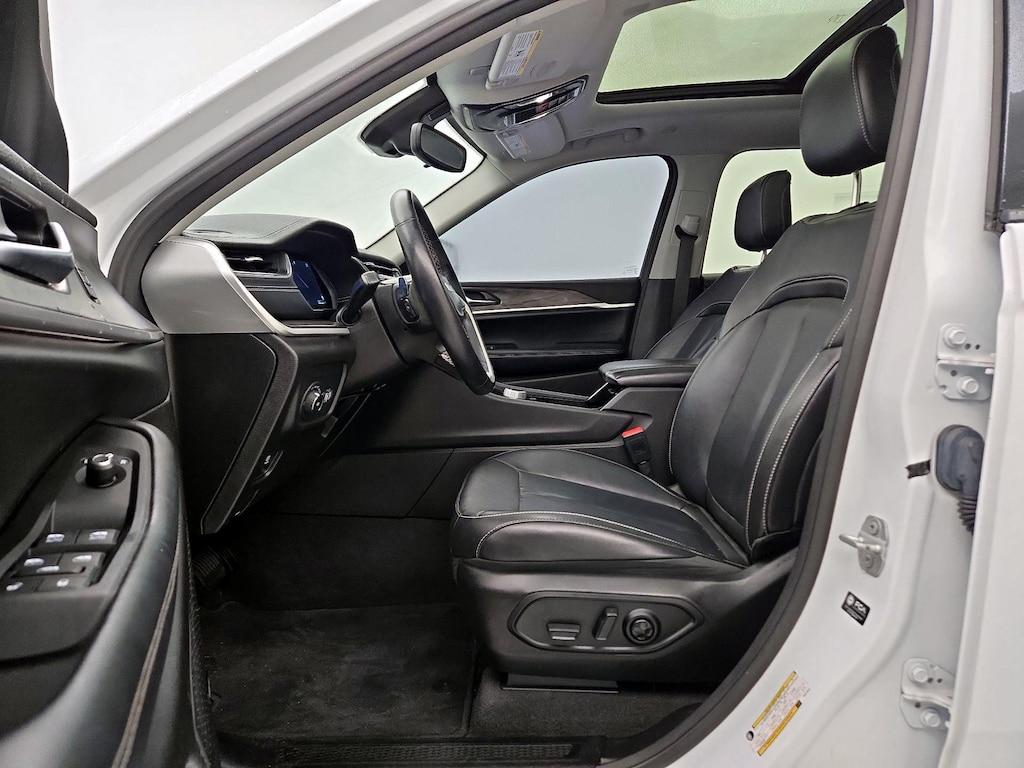 used 2022 Jeep Grand Cherokee car, priced at $32,998