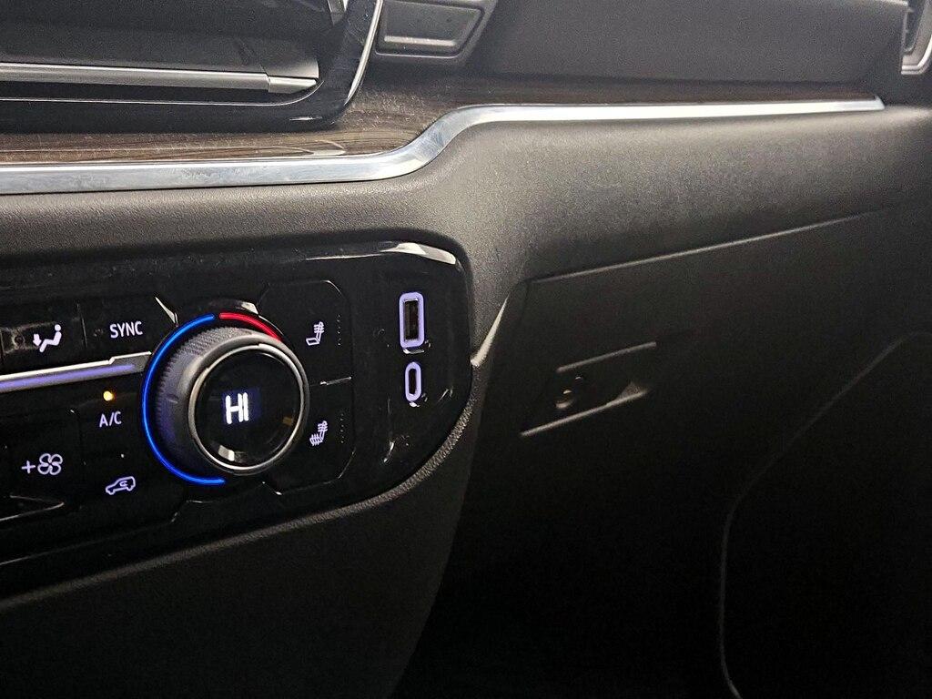 used 2022 Chevrolet Silverado 1500 car, priced at $34,998