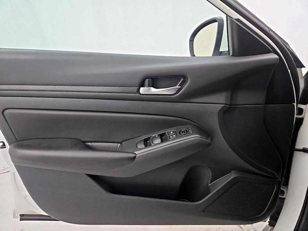 used 2022 Nissan Altima car, priced at $19,998