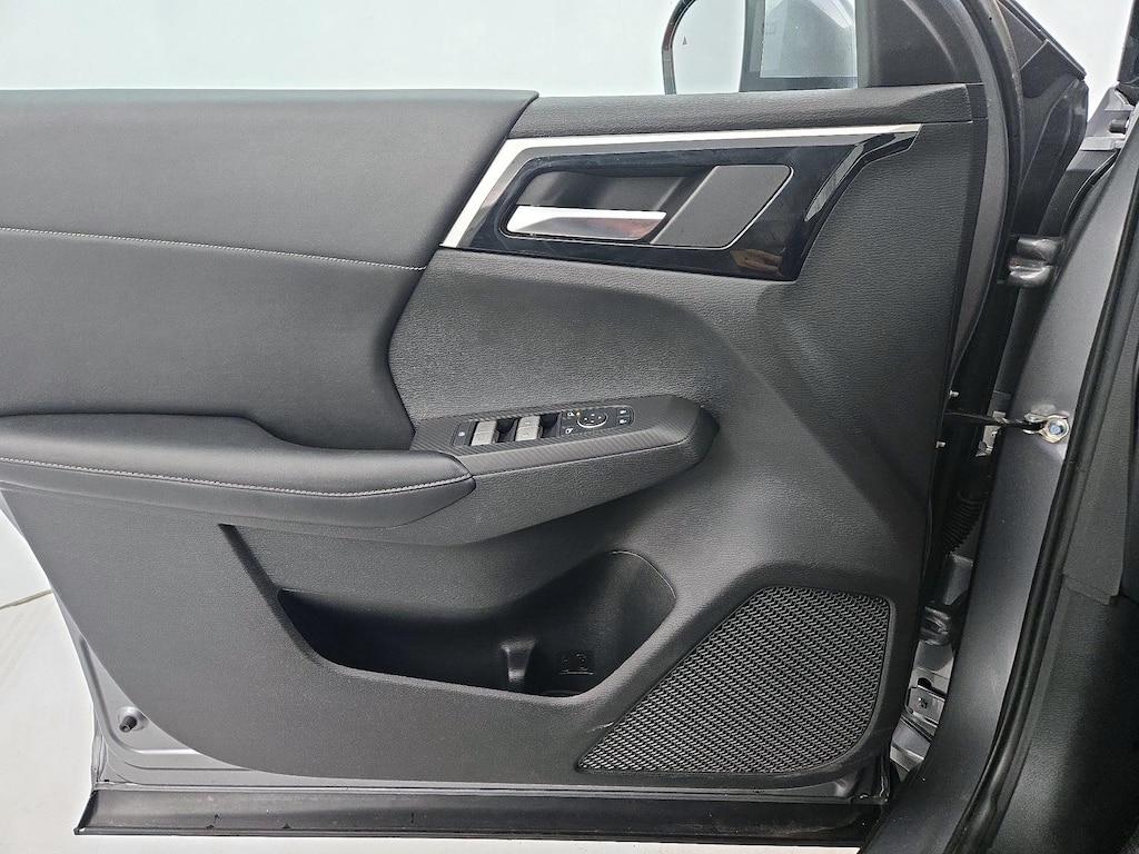used 2022 Mitsubishi Outlander car, priced at $24,998