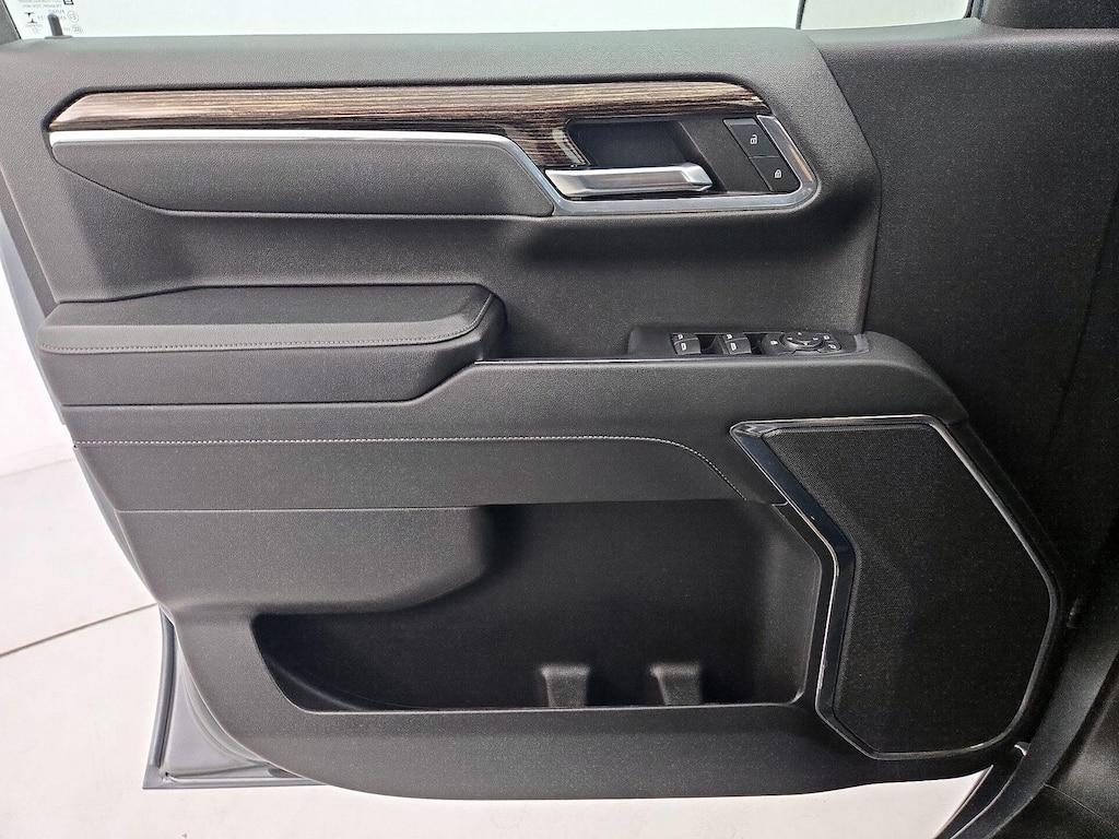 used 2023 GMC Sierra 1500 car, priced at $39,998