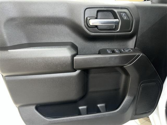 new 2025 Chevrolet Silverado 1500 car, priced at $43,440