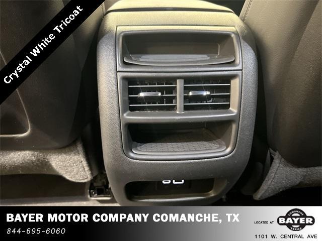 used 2021 Cadillac XT5 car, priced at $25,390