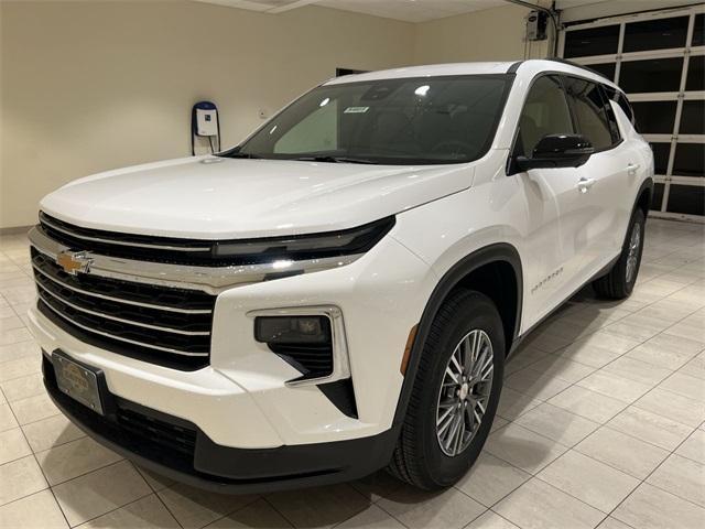 new 2026 Chevrolet Traverse car, priced at $43,920