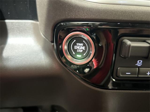 new 2025 GMC Sierra 1500 car, priced at $60,995
