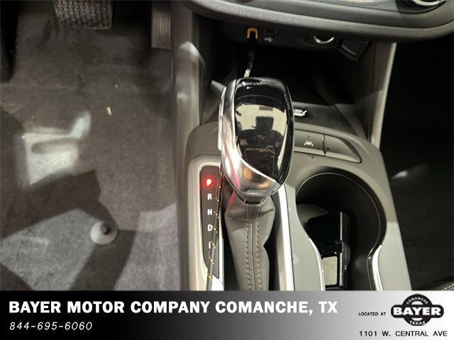 new 2025 Buick Envista car, priced at $26,514