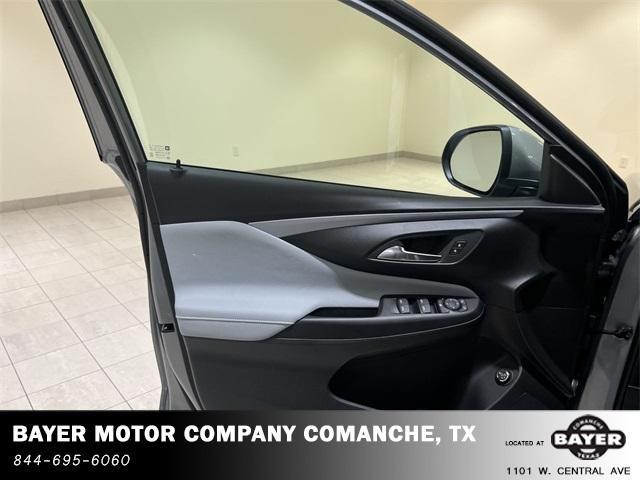 new 2025 Buick Envista car, priced at $26,514