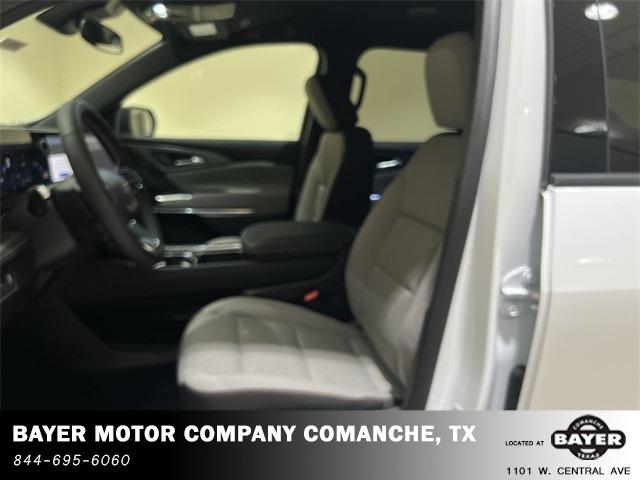 new 2025 Chevrolet Traverse car, priced at $44,480