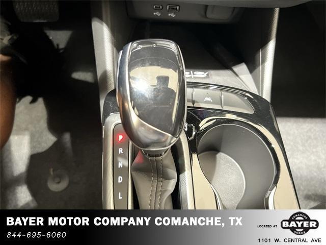 new 2025 Buick Envista car, priced at $28,185