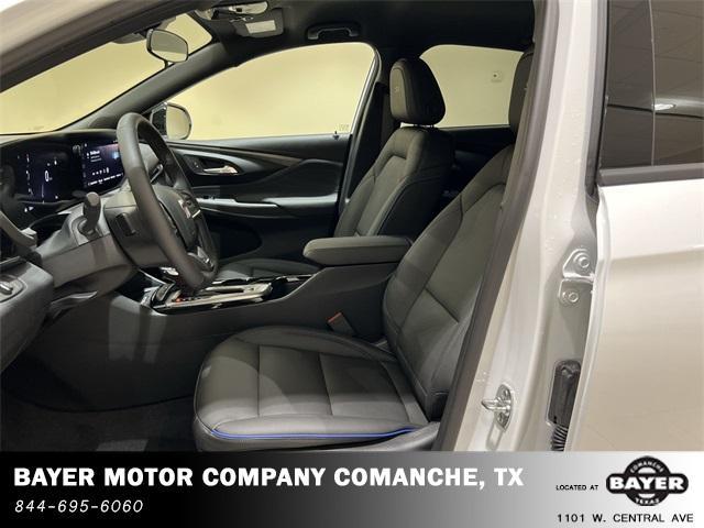 new 2025 Buick Envista car, priced at $28,185
