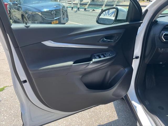 used 2023 Chevrolet Bolt EUV car, priced at $18,999