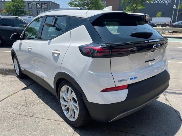 used 2023 Chevrolet Bolt EUV car, priced at $18,999