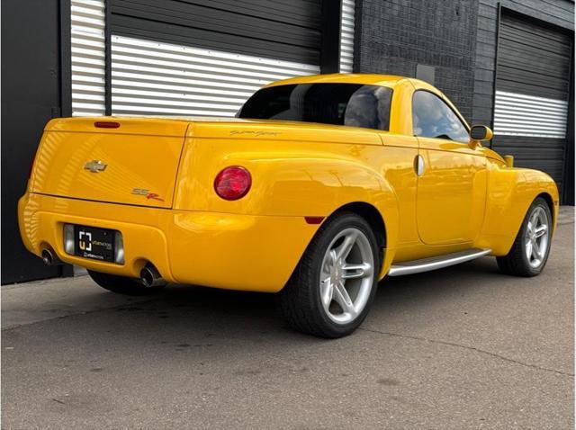 used 2004 Chevrolet SSR car, priced at $15,990