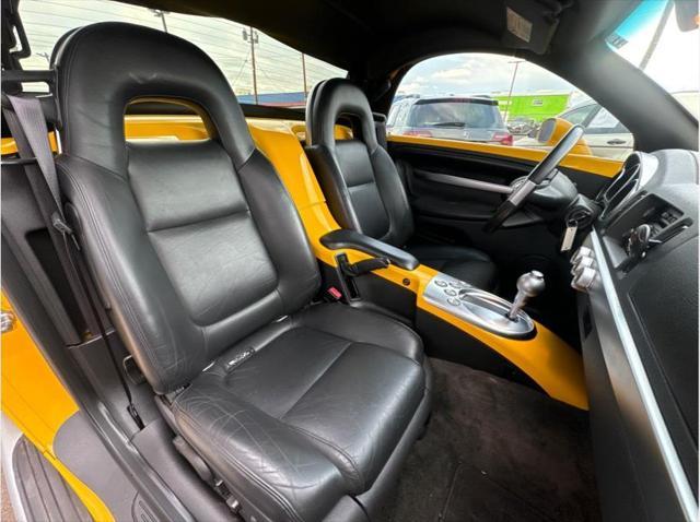 used 2004 Chevrolet SSR car, priced at $15,990