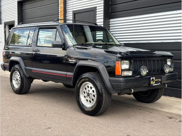 used 1996 Jeep Cherokee car, priced at $8,990