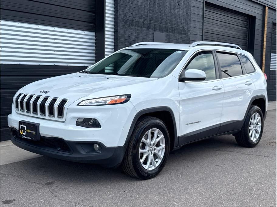 used 2016 Jeep Cherokee car, priced at $9,390