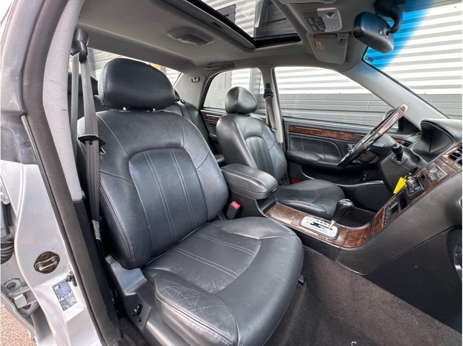 used 2002 Hyundai XG350 car, priced at $3,490