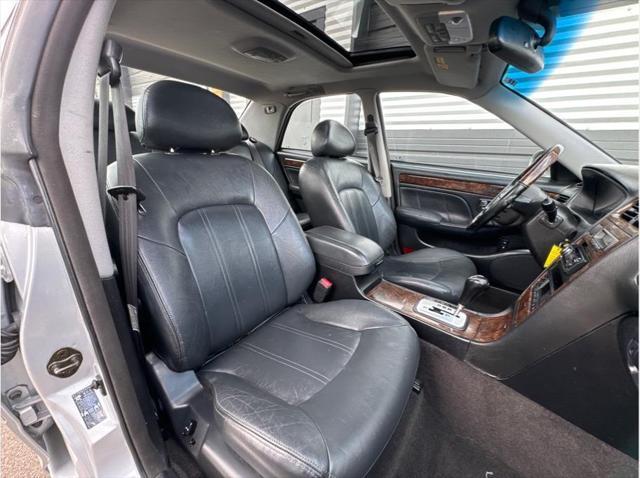 used 2002 Hyundai XG350 car, priced at $4,990