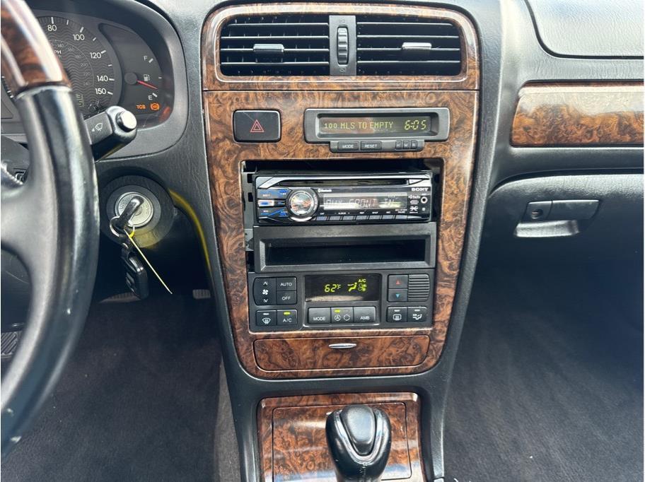 used 2002 Hyundai XG350 car, priced at $3,490