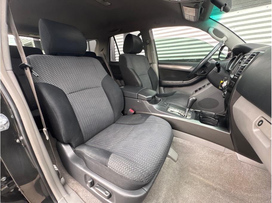 used 2006 Toyota 4Runner car, priced at $14,990