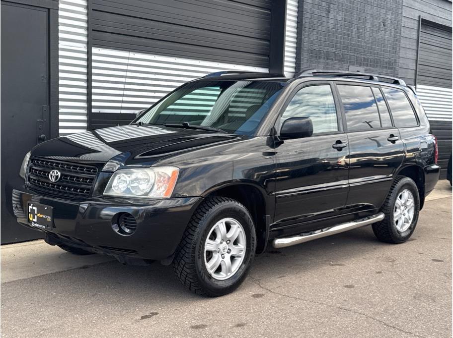 used 2001 Toyota Highlander car, priced at $7,990