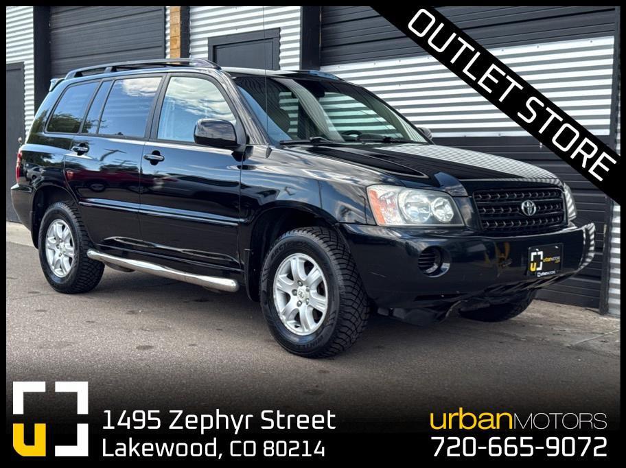 used 2001 Toyota Highlander car, priced at $8,990