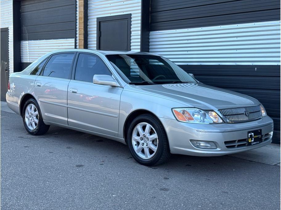 used 2002 Toyota Avalon car, priced at $7,990