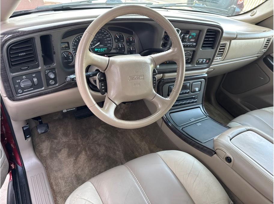 used 2002 GMC Yukon XL car, priced at $12,990