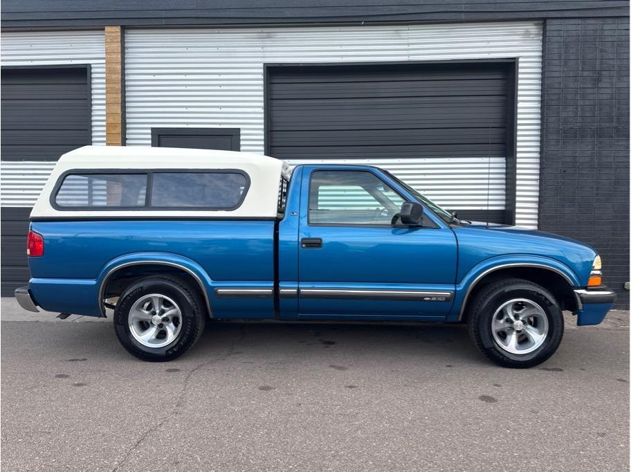 used 2000 Chevrolet S-10 car, priced at $11,990