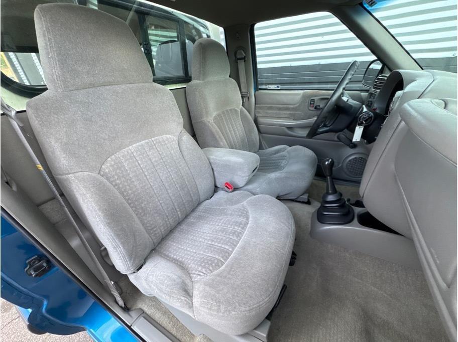 used 2000 Chevrolet S-10 car, priced at $11,990