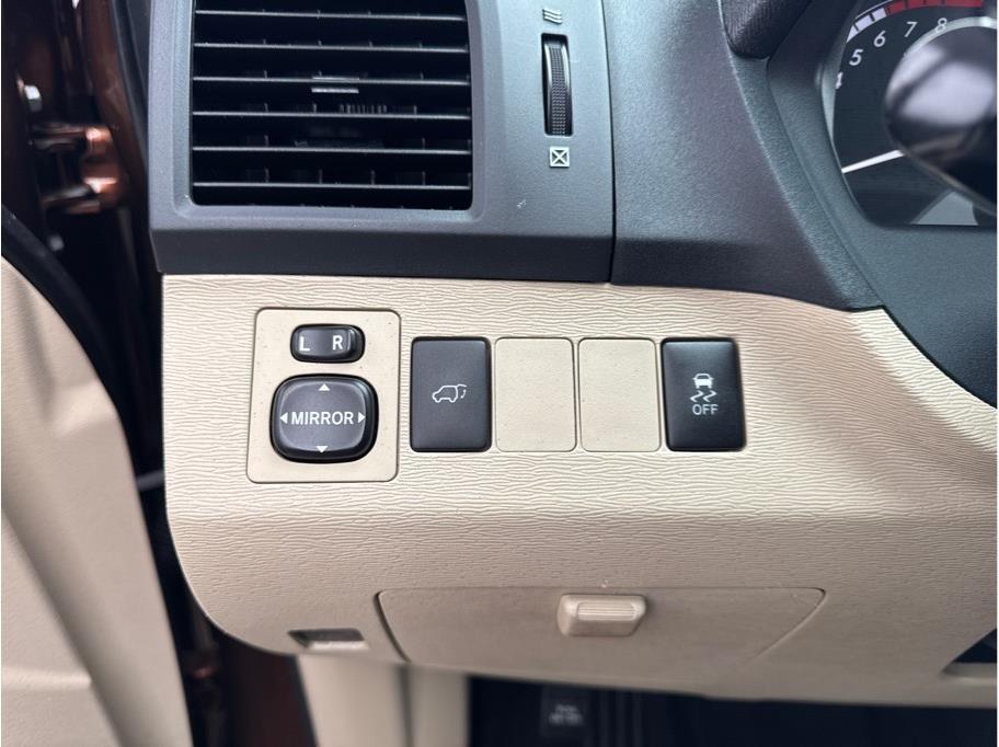 used 2009 Toyota Venza car, priced at $11,890