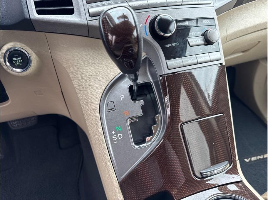 used 2009 Toyota Venza car, priced at $11,890