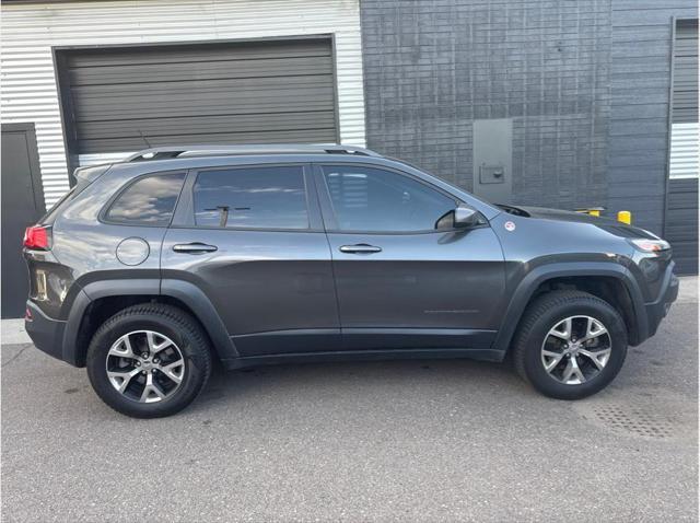 used 2015 Jeep Cherokee car, priced at $10,990