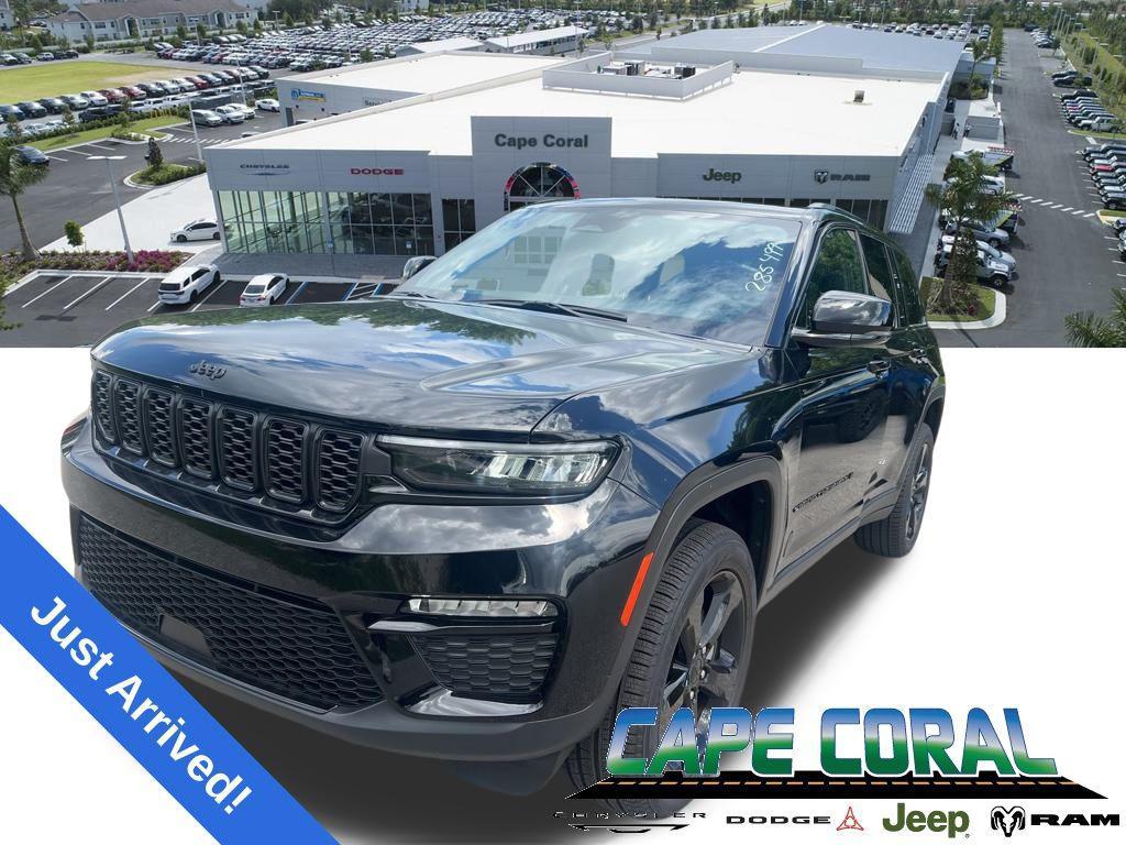 used 2025 Jeep Grand Cherokee car, priced at $40,920