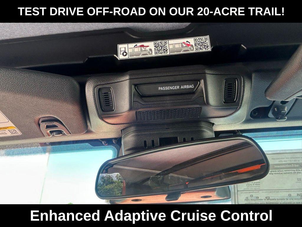 new 2025 Jeep Wrangler car, priced at $41,585