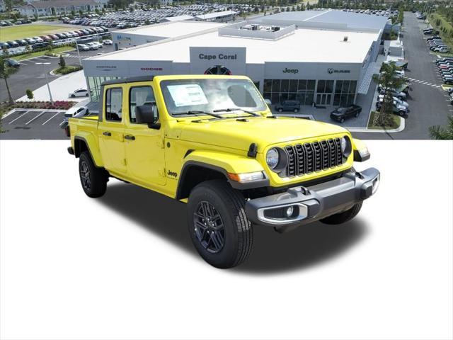 new 2024 Jeep Gladiator car, priced at $37,481