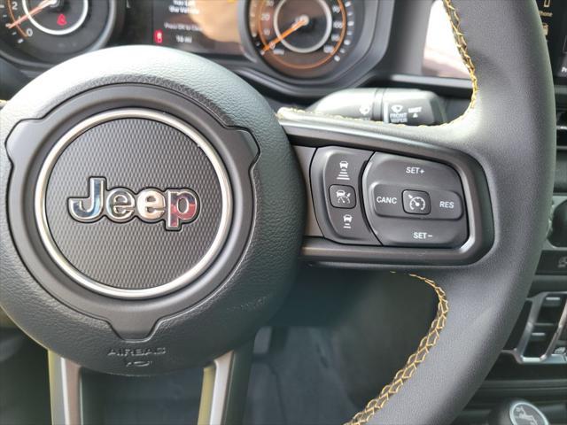 new 2024 Jeep Gladiator car, priced at $37,481