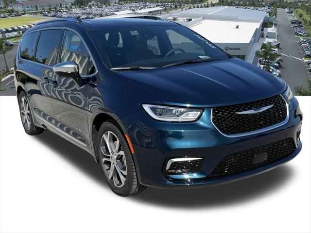 new 2025 Chrysler Pacifica car, priced at $52,331