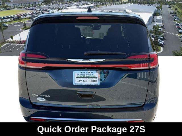 new 2025 Chrysler Pacifica car, priced at $52,331