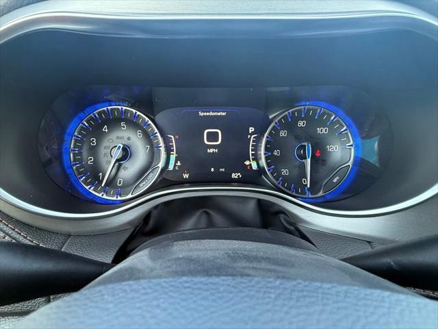new 2025 Chrysler Pacifica car, priced at $52,331