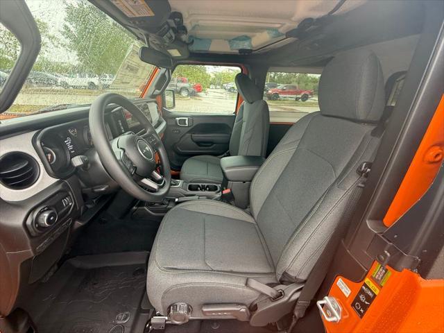 new 2025 Jeep Wrangler car, priced at $37,843