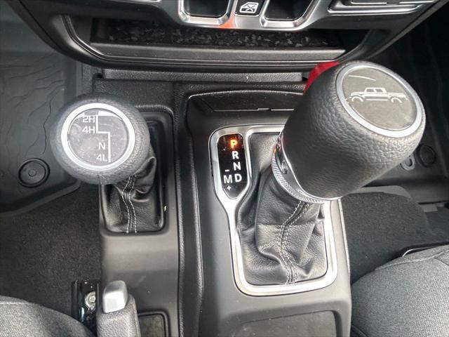 new 2025 Jeep Gladiator car, priced at $39,445